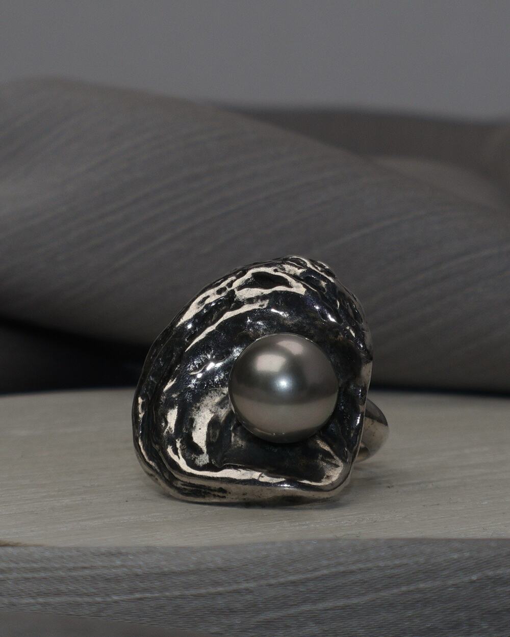 Retired James Avery Sterling Silver Pearl Ring 15.9G / Sz 7